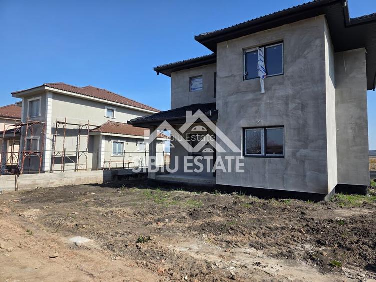 Casa individuala 5 camere ,super pret, Sura Mica ,Sibiu - 7