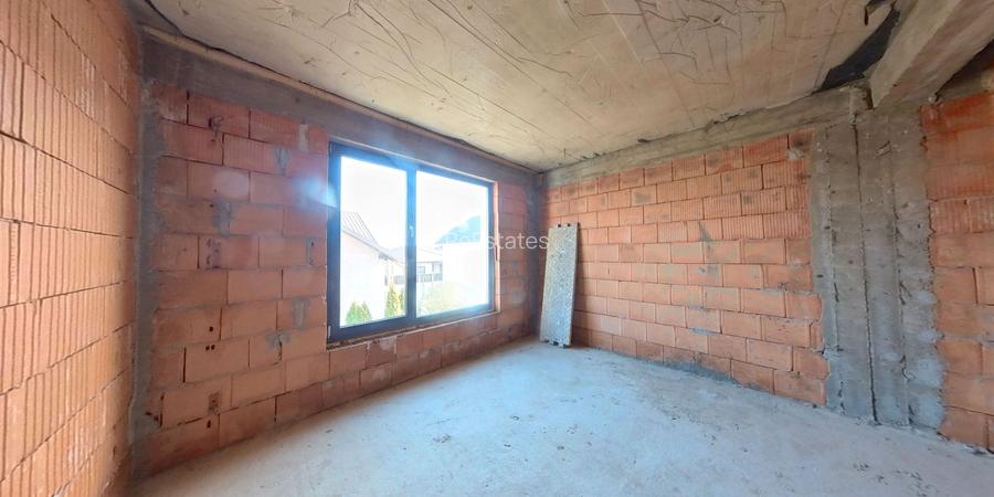 Casa 4 camere Berceni Miorita 500 metri autobuz - 11