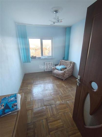 Apartament 4 camere 99mp zona Nicolina - 5