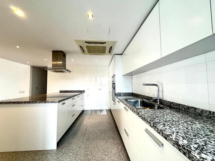 Kiseleff - Aviatorilor  | 3 beds 4 baths | 2 Parkings | Unfurnished | Rent - 6