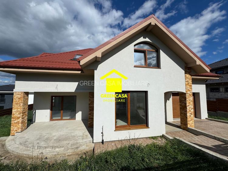 Casă individuală P+E, 294 mp utili, curte 570 mp, Chinteni - 2