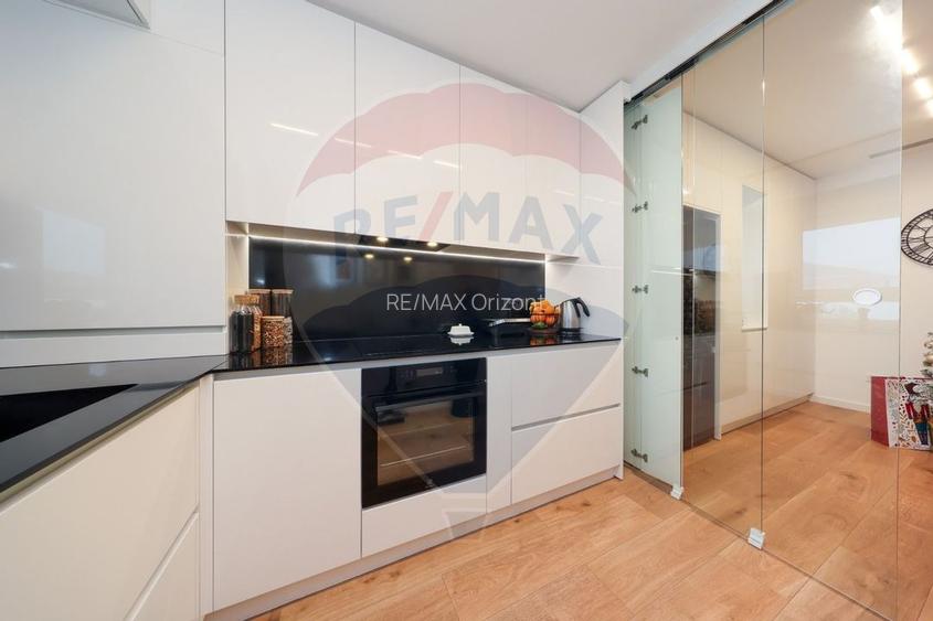 Casă  noua  individuală  -  4 camere teren 467 - 25