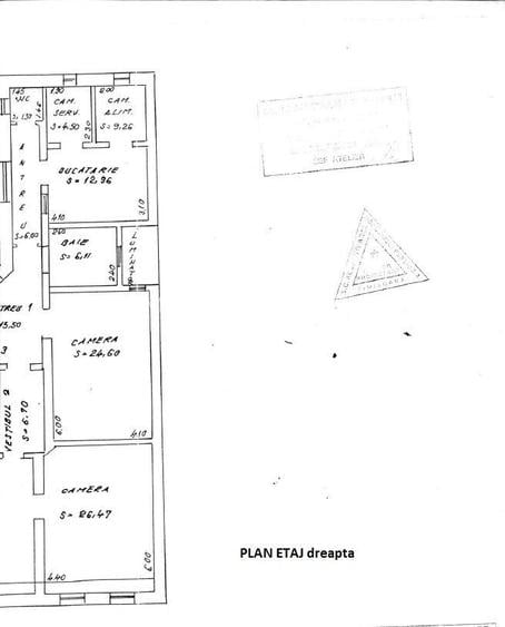 Cladire istorica intre P-ta Balcescu si P-ta Maria - 15