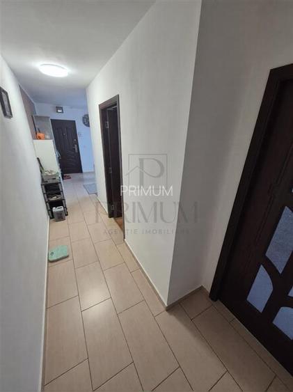 SOARELUI - BLOC IZOLAT - 3 CAMERE - CENTRALA PROPRIE - CLIMA - DECOMANDAT - 5