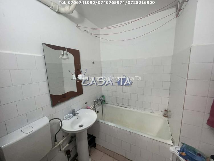 Apartament 3 Camere, Etaj 2, Strada Slt. Mihai Cristian Oancea - 13