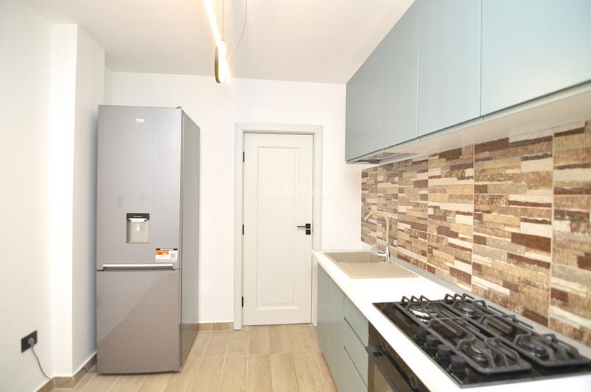 INCHIRIERE APARTAMENT 3 CAMERE CALEA CALARASILOR – METROU PIATA MUNCII - 15