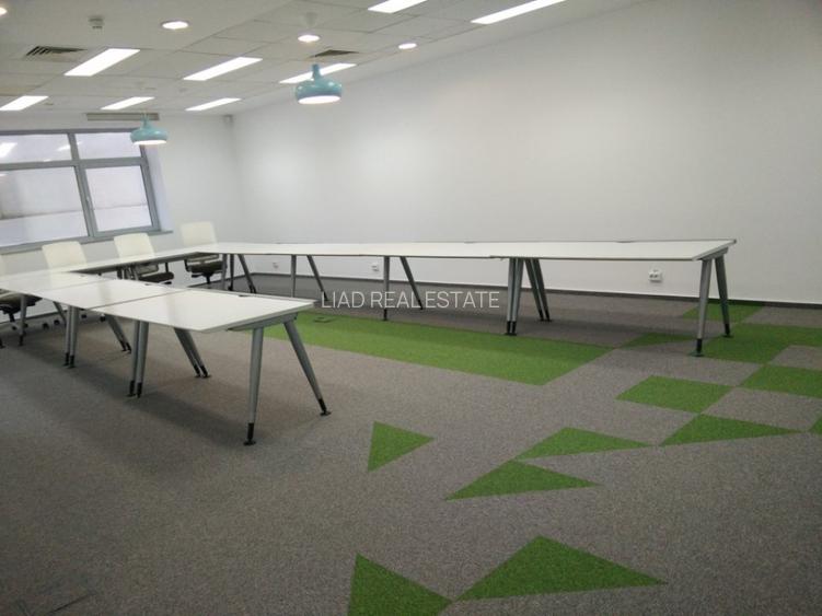 Cladire de birouri de vanzare Semilunei 4-6 - 18