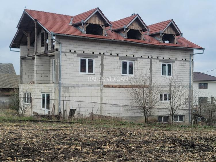 CASA DEZMIR, POSIBILITATI MULTIPLE - 2