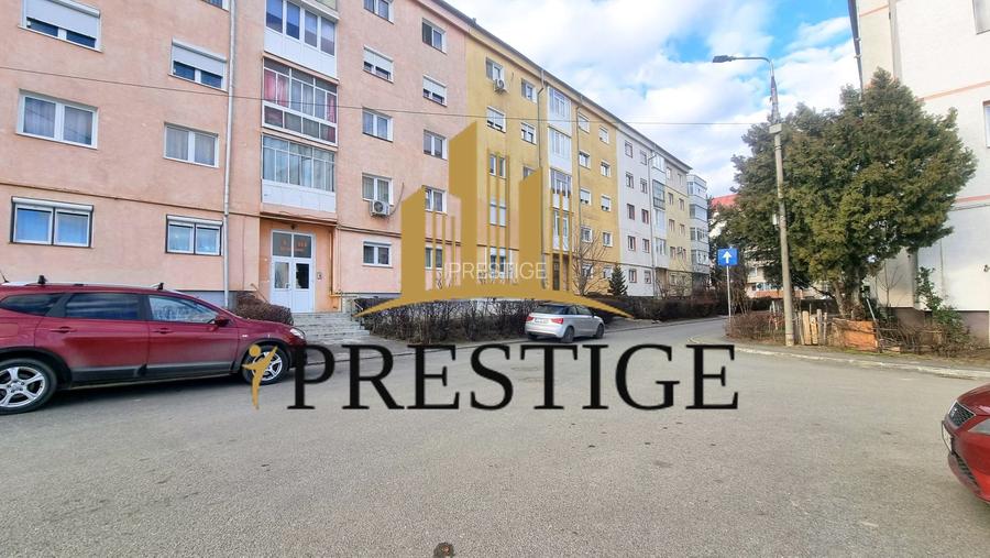 APARTAMENT DE VÂNZARE 3 CAMERE SIBIU ZONA SIRETULUI - 3