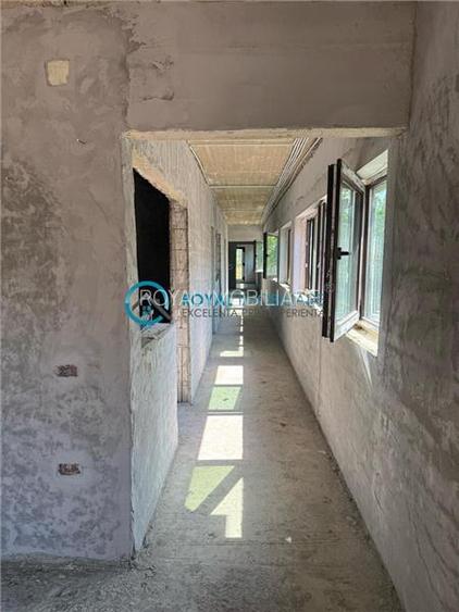 Royal Imobiliare - Vanzare Casa zona Barcanesti - 7
