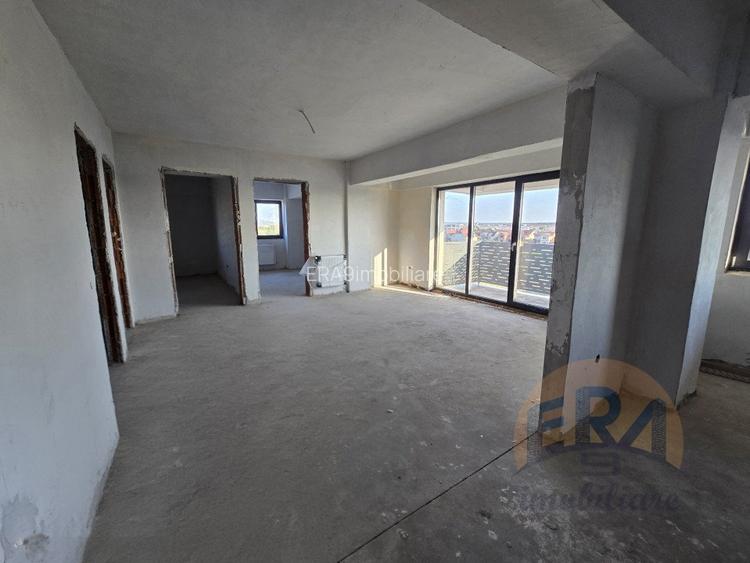 Apartament 4 camere K, bloc NOU - zona Salca - Universitatii - 3