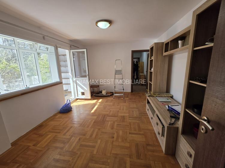 Titan, parc Titani, Burdujeni - 2