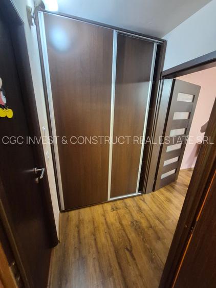 2 Cam--5 Min Iulius Town-Mobilat-Utilat-Centrala-54MP-97.500 Euro! - 18