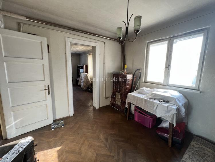 Vila P+ Et 1, Marasesti stradal - 19