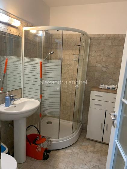 Inchiriez apartament doua camere ,langa Spitalul Mare   - 3