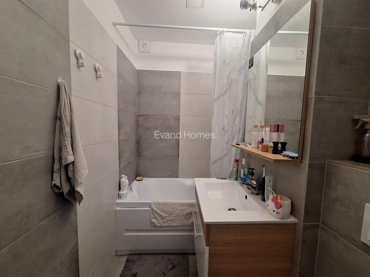 Apartament -40 mp-etaj 1-mobilat si utilat- la 5 minute Shopping City - 5