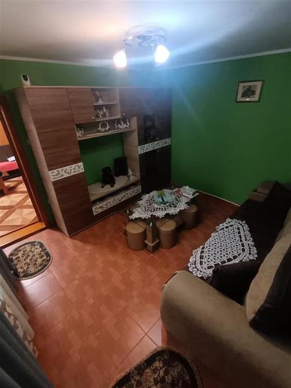 Casa foarte bine intretinuta, zona Cazasu