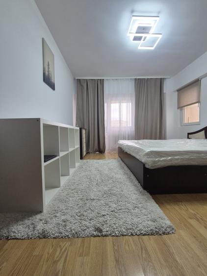 Unirii - Piata Alba Iulia - vedere la Bd Unirii