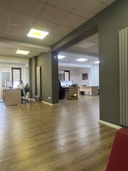 Office , Birou , Clinica piata Alba Iuliea Dudesti metrou Distor