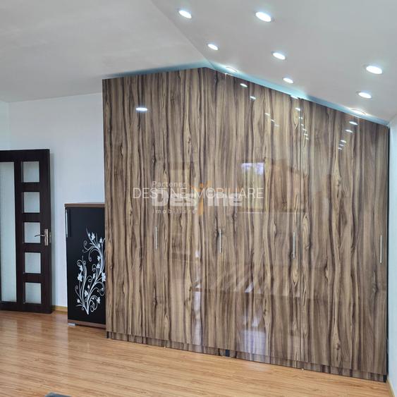 CASA / VILA DE VANZARE - 12