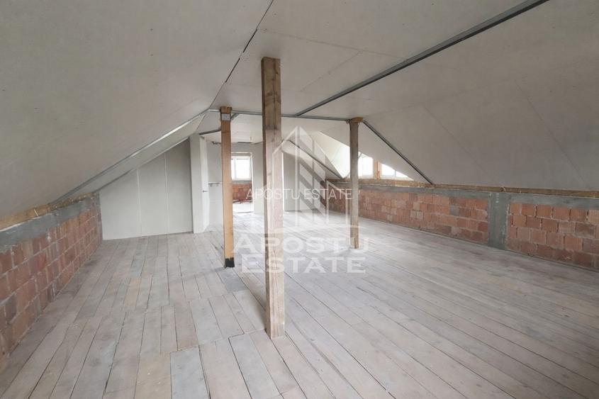 Casa individuala cu teren generos de 898 mp,Sag zona Centrala - 12