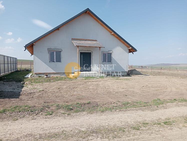 🔥 Casă Plan Parter+mansardă Voinești 49.000 Euro 🔥 - 2
