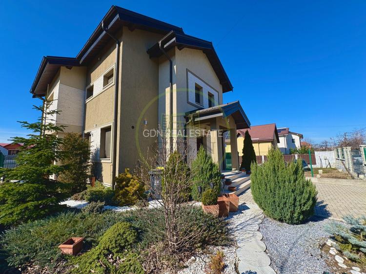 Casa, P+E+M, 170 mp, Zona Ford - 2