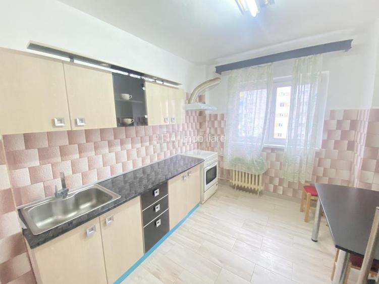 3 Camere- Bloc Anvelopat- Strada Barca - 11