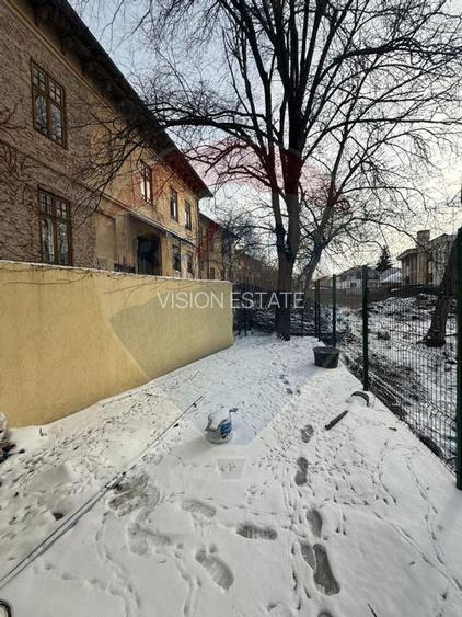 Spațiu comercial de 140mp de închiriat în zona 1 Mai - 5