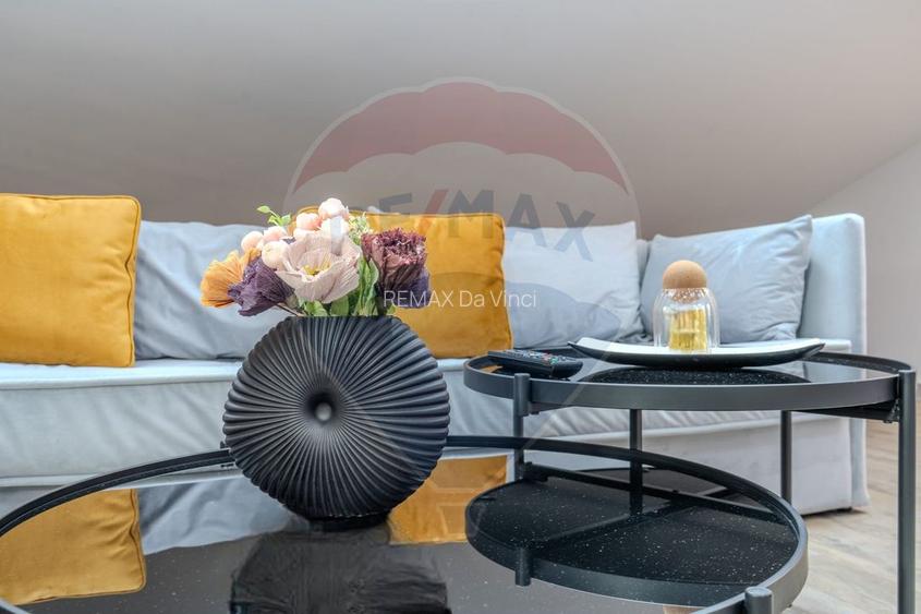 Apartament cu 4 camere de vânzare - 21