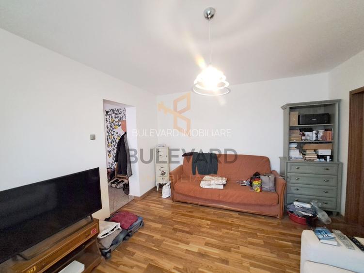 Apartament 2 camere, zona Liceului Onisifor Ghibu, etaj intermediar - 5