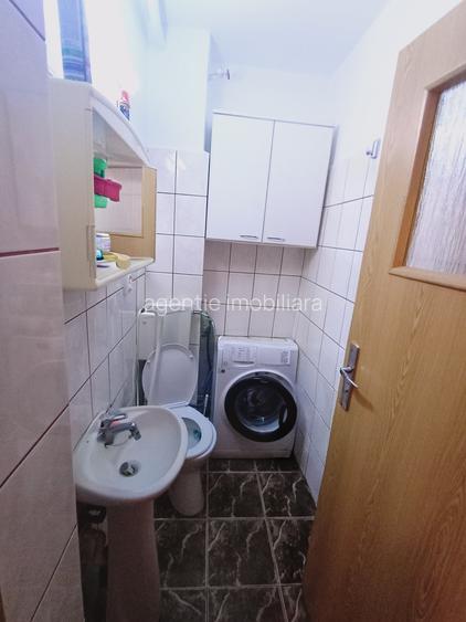 City parc mall -4camere 89 mp etaj 1 - 12