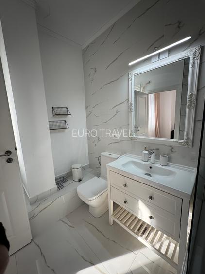 Superb!  4 camere cu vedere la mare, mobilat si utilat, confort lux - 25