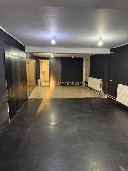 Oferim spre inchiriere spatiu comercial stradal Eroii Revolutiei 356 - 7