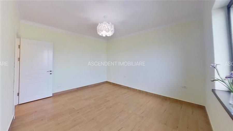 In stil mediteranean, curte proprie, 4 camere, terasa, pod mansardabil, Harman, - 42