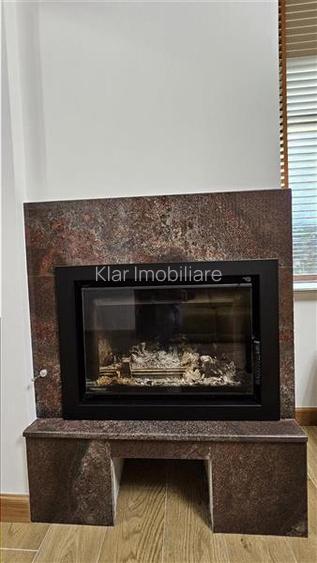 Casa renovata 200mp pe 2 niveluri,parcare, curte cu foisor,Centru, str.Nicolae B - 26