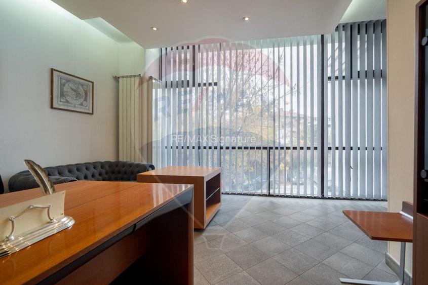 DE INCHIRIAT Spațiu comercial Bd. Unirii – 1335 mp - 9