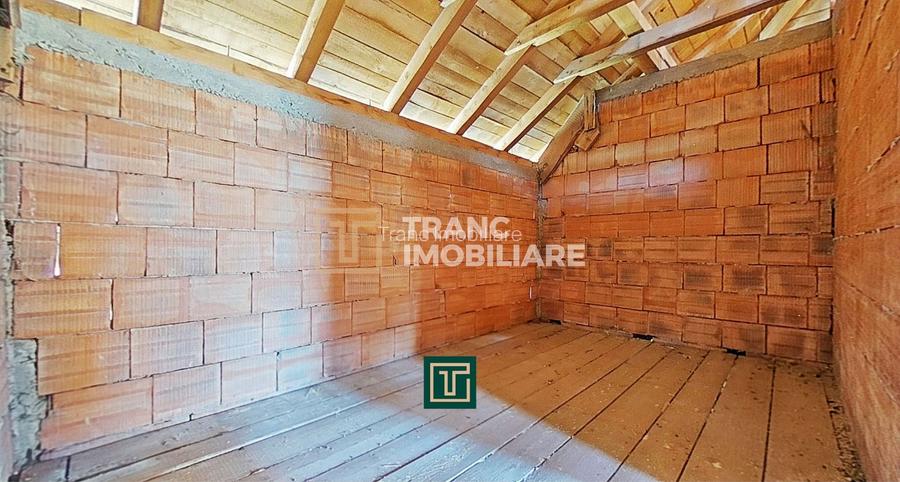 Casă la roșu cu 5 camere în Aluniș, județul Arad – ideală pentru o familie! - 11