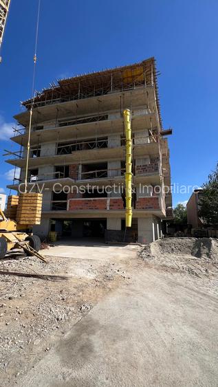 Brancusi- Valea Largă - 5 Etaje - 12