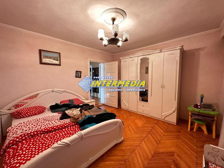 Casa 460 mp constr. D+P+1+M cu 426 mp teren CETATE Alba Iulia Lidl Curte Asfalt - 15