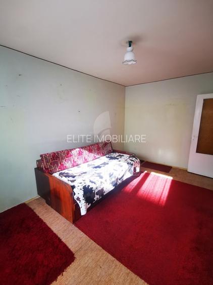 Apartament 4 camere în zona NEGOIU - 3