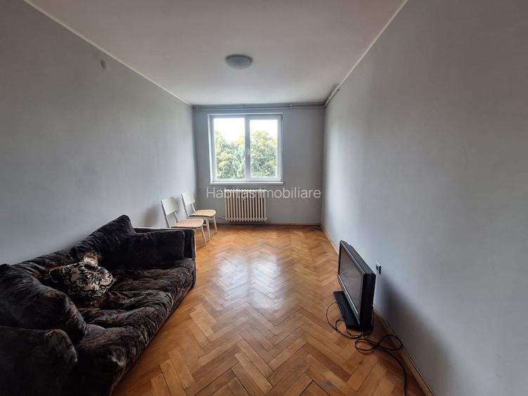 Apartament 3camere, de vanzare, decomandat,in Plopilor, zona linistita - 6