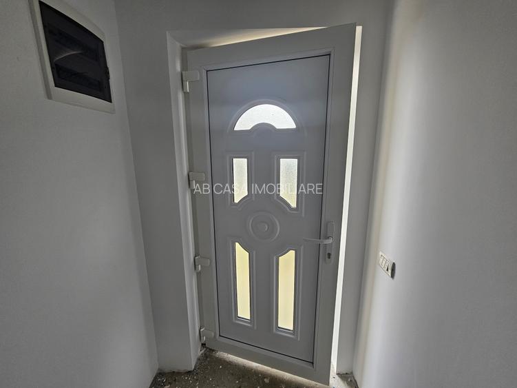Duplex nou, P+E, la alegere, la cheie sau la alb, Moșnița Nouă, comision 0% - 25