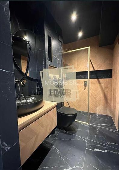 Apartament lux 3 camere 2 bai 3 balcoane 2 parcari si piscina - 4