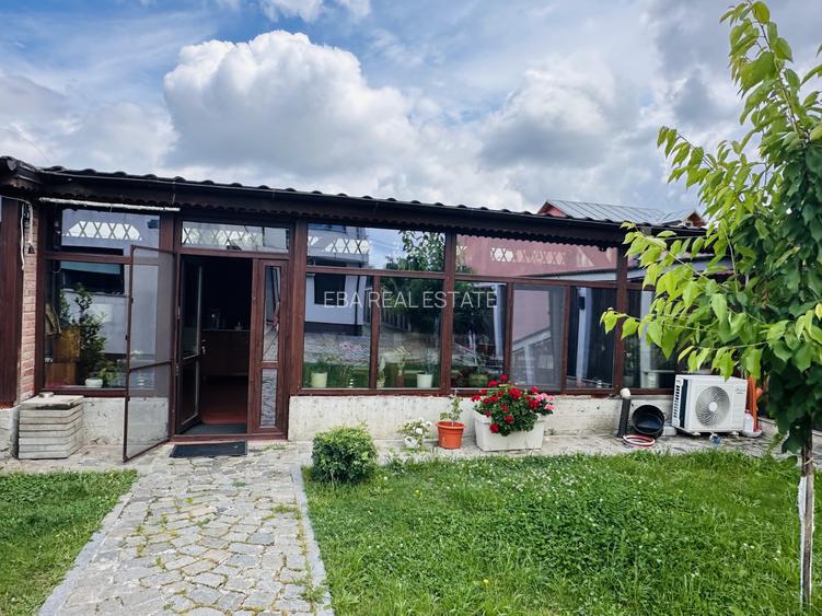 Vila exclusivista 388 mp construiti, 570 mp teren , piscina acoperita Rosu - 6