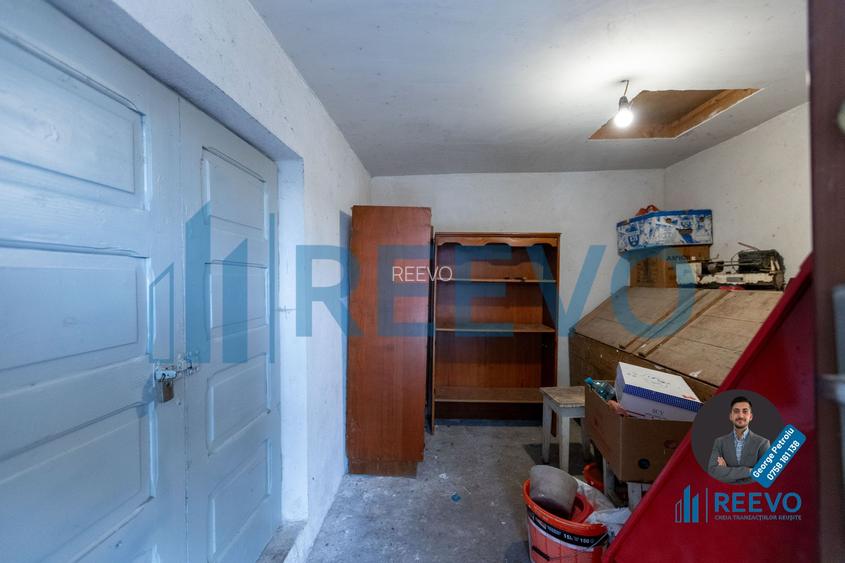 Casă de vânzare Buhuși, Str. Orbic - 23