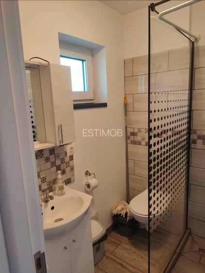 Vand casa 4 camere tip duplex Tarlungeni Izvor zona Hanul din Izvor - 8