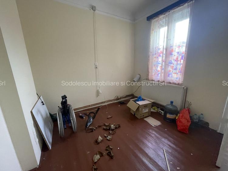 Casa de vanzare cu teren 572 mp si front generos 21 ml - 17