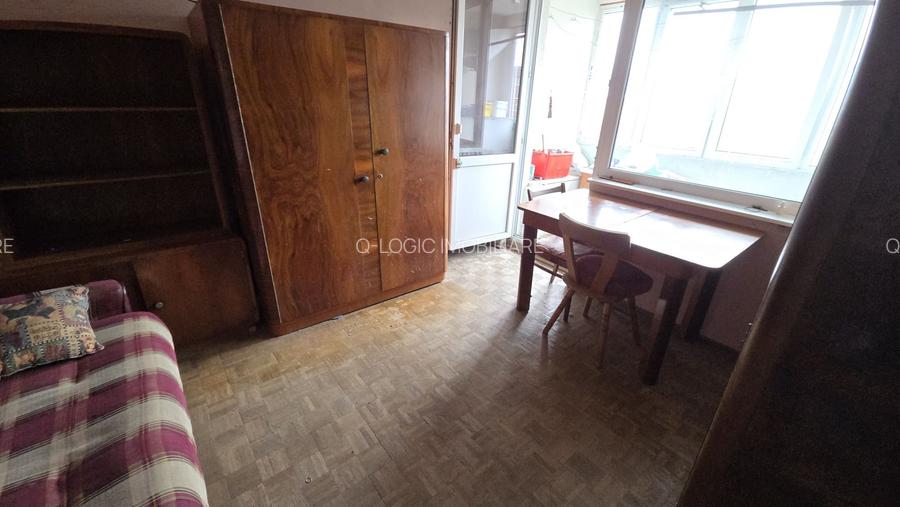 Apartament  2 camere liber la vanzare zona Garii - 2