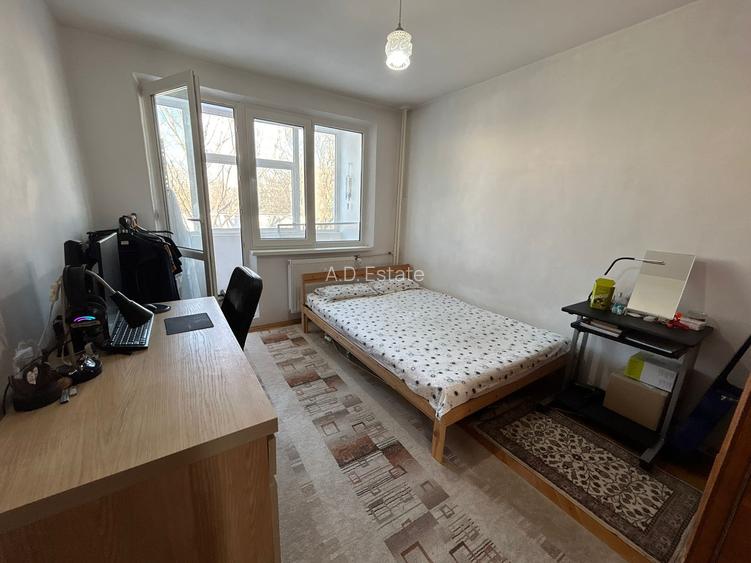 1 Decembrie 1918 3 Camere  Etaj 2 62 Mp 7 Min Metrou Bloc 1975 Reabilitat - 6